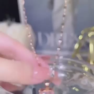 قلادة قلب